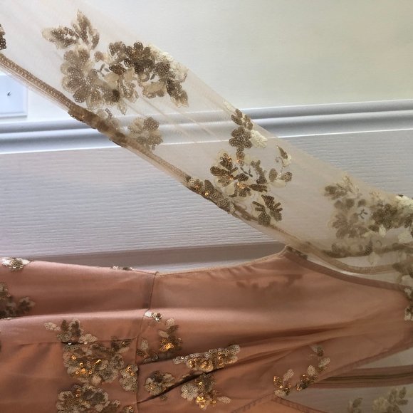 Missguided Sequin/Mesh Mini Dress (NEVER WORN) - Picture 3 of 7